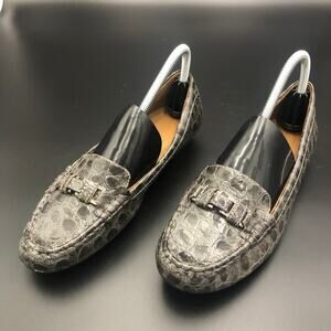 Gray Crocodile Pattern Loafers